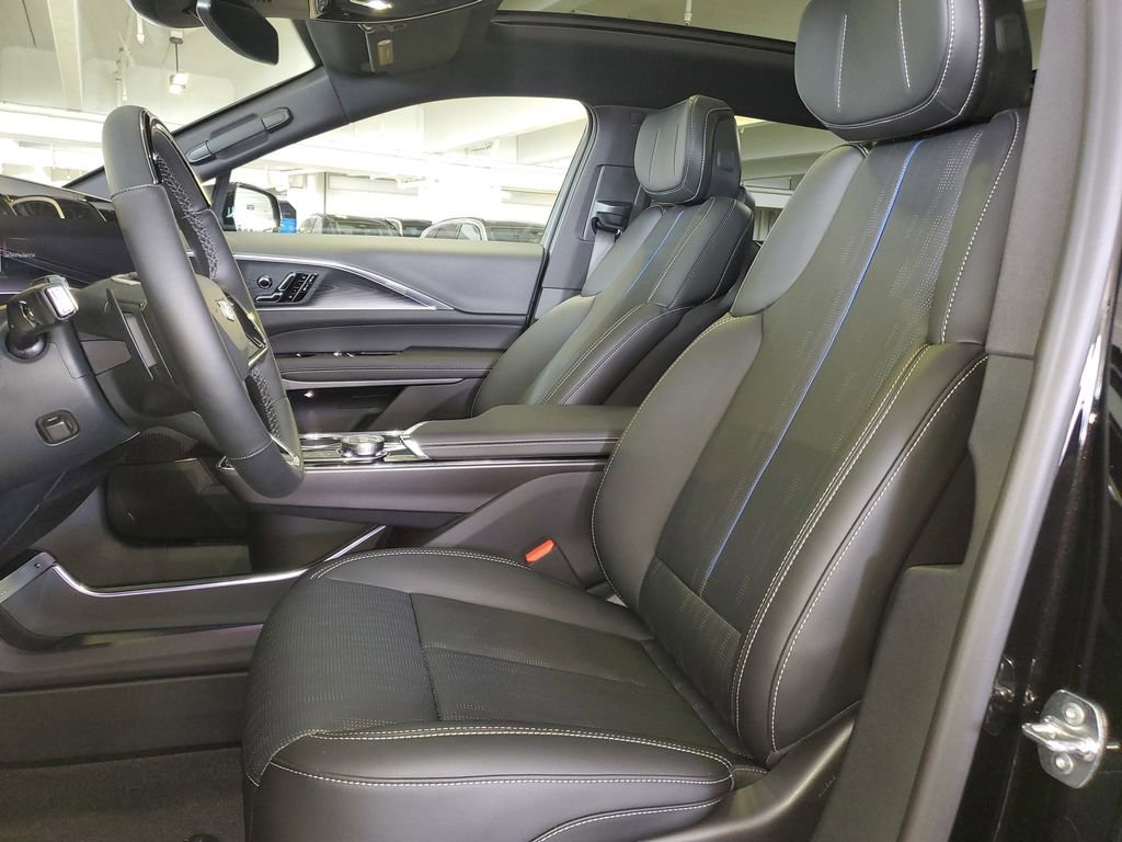 New 2026 Cadillac Lyriq Luxury RWD image 16