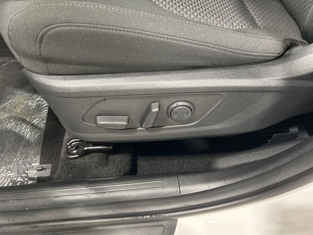 New 2026 Kia Sportage LX image 11