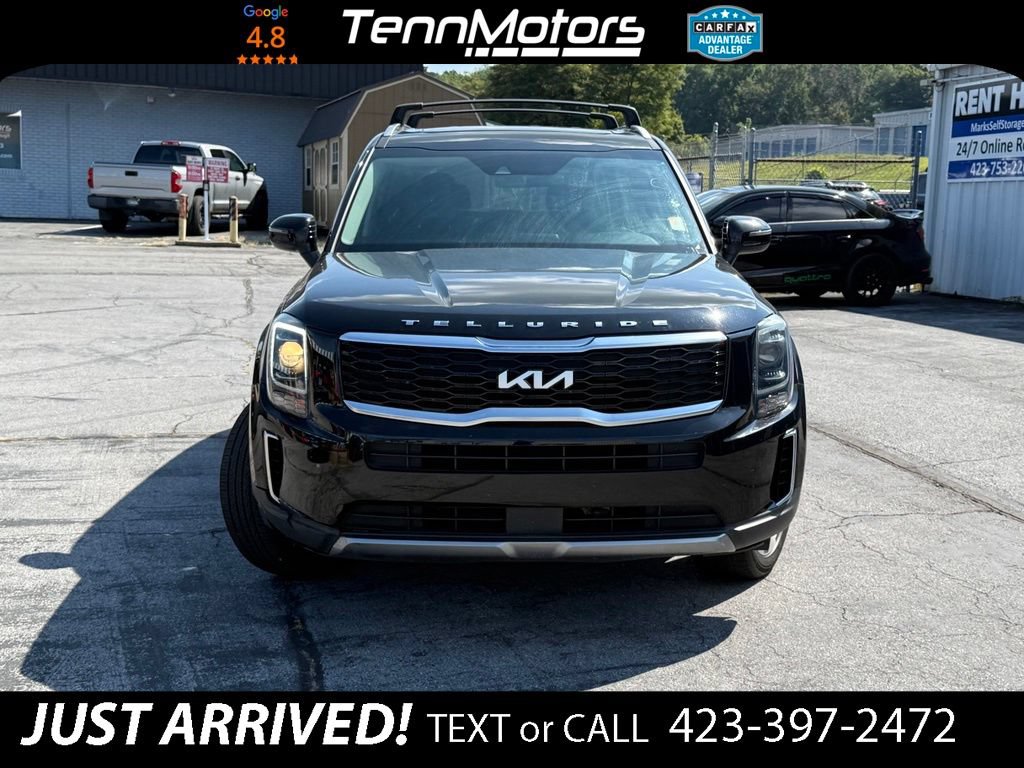Used 2022 Kia Telluride S FWD image 2
