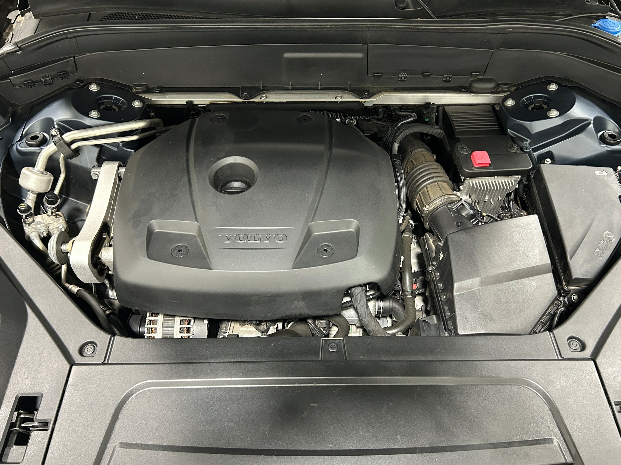 Used 2019 Volvo XC90 T6 Momentum w/ Advanced Package AWD/4WD image 17