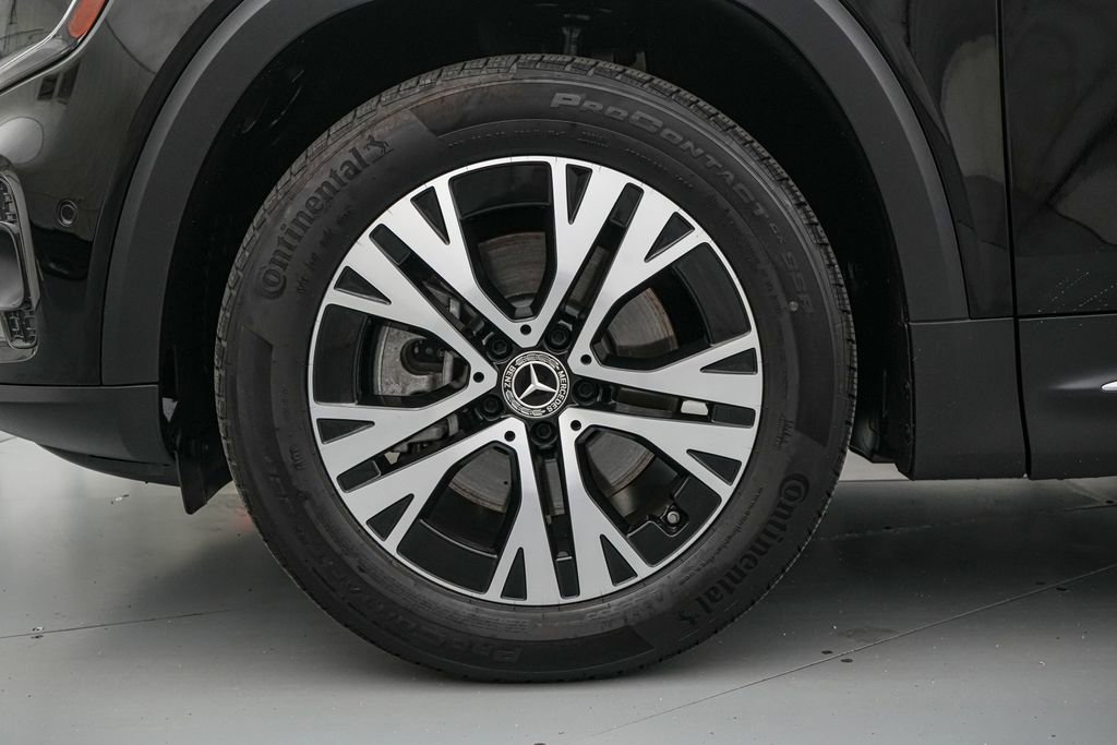 Used 2024 Mercedes-Benz GLB 250 image 11