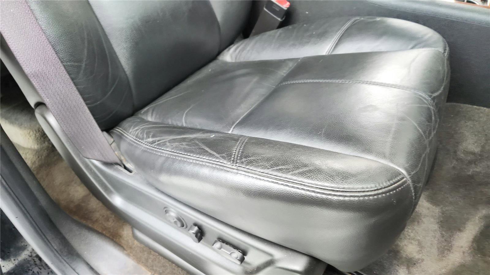 Used 2008 Chevrolet Tahoe LTZ w/ LTZ Preferred Equipment Group image 22