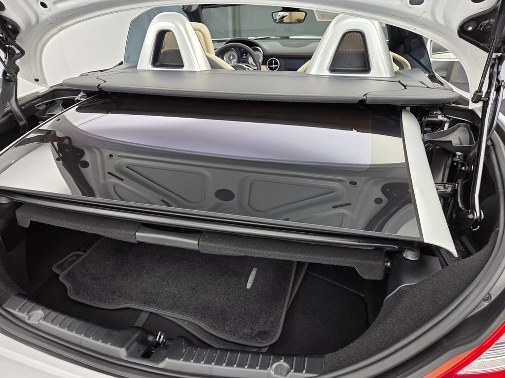 Used 2016 Mercedes-Benz SLK 300 image 20