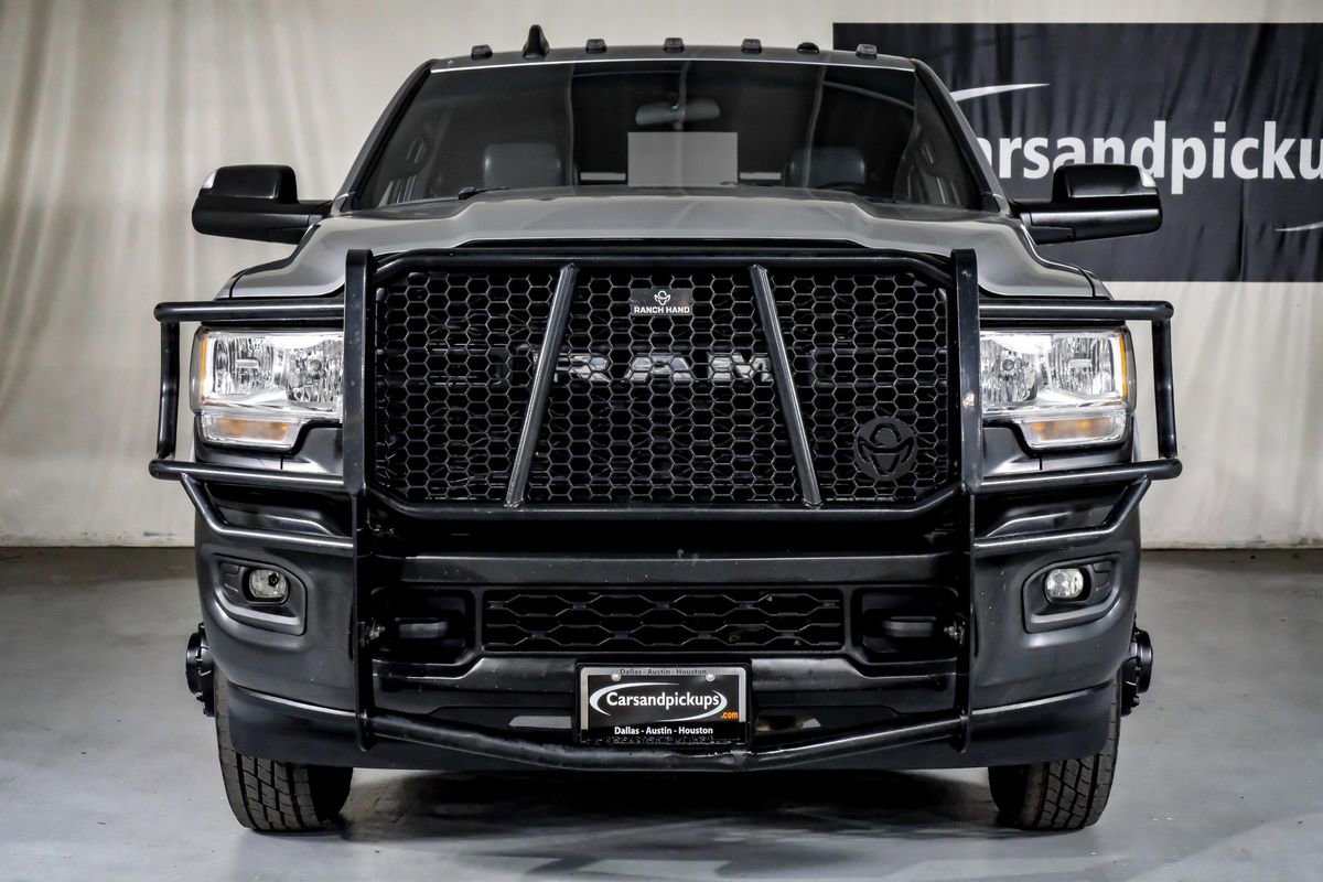 Used 2022 RAM 3500 Tradesman AWD/4WD image 3