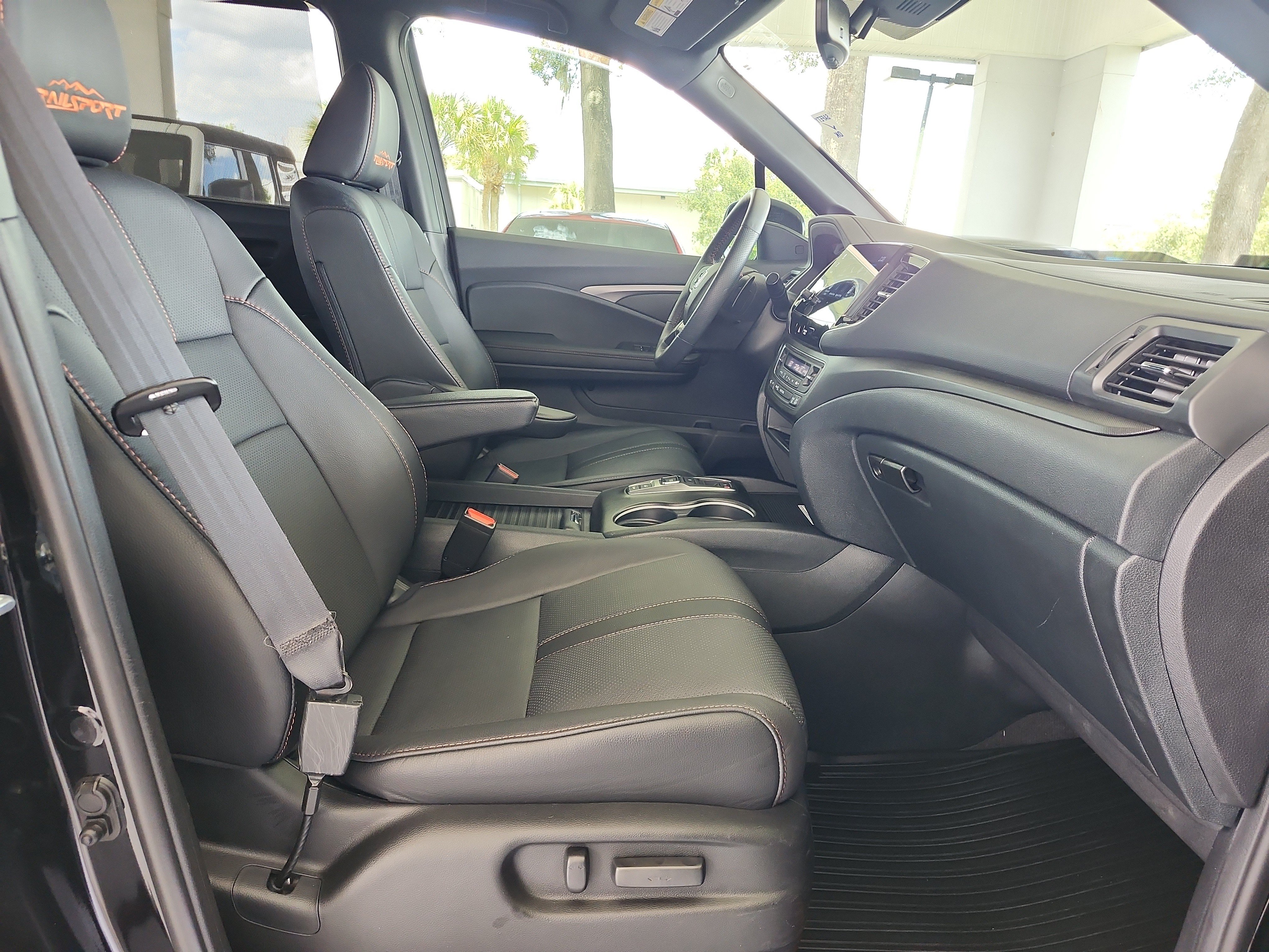 Used 2023 Honda Passport TrailSport image 22