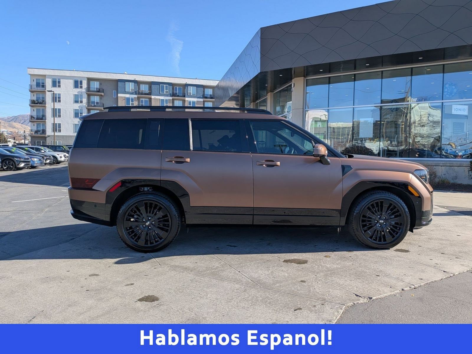 Certified 2024 Hyundai Santa Fe Calligraphy image 2