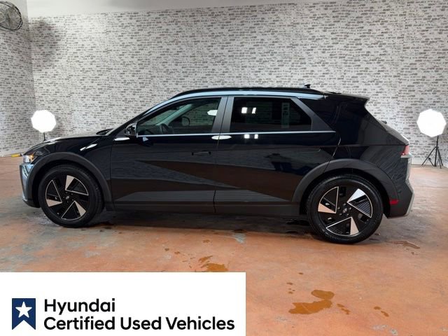 Used 2025 Hyundai Ioniq 5 SEL RWD image 4