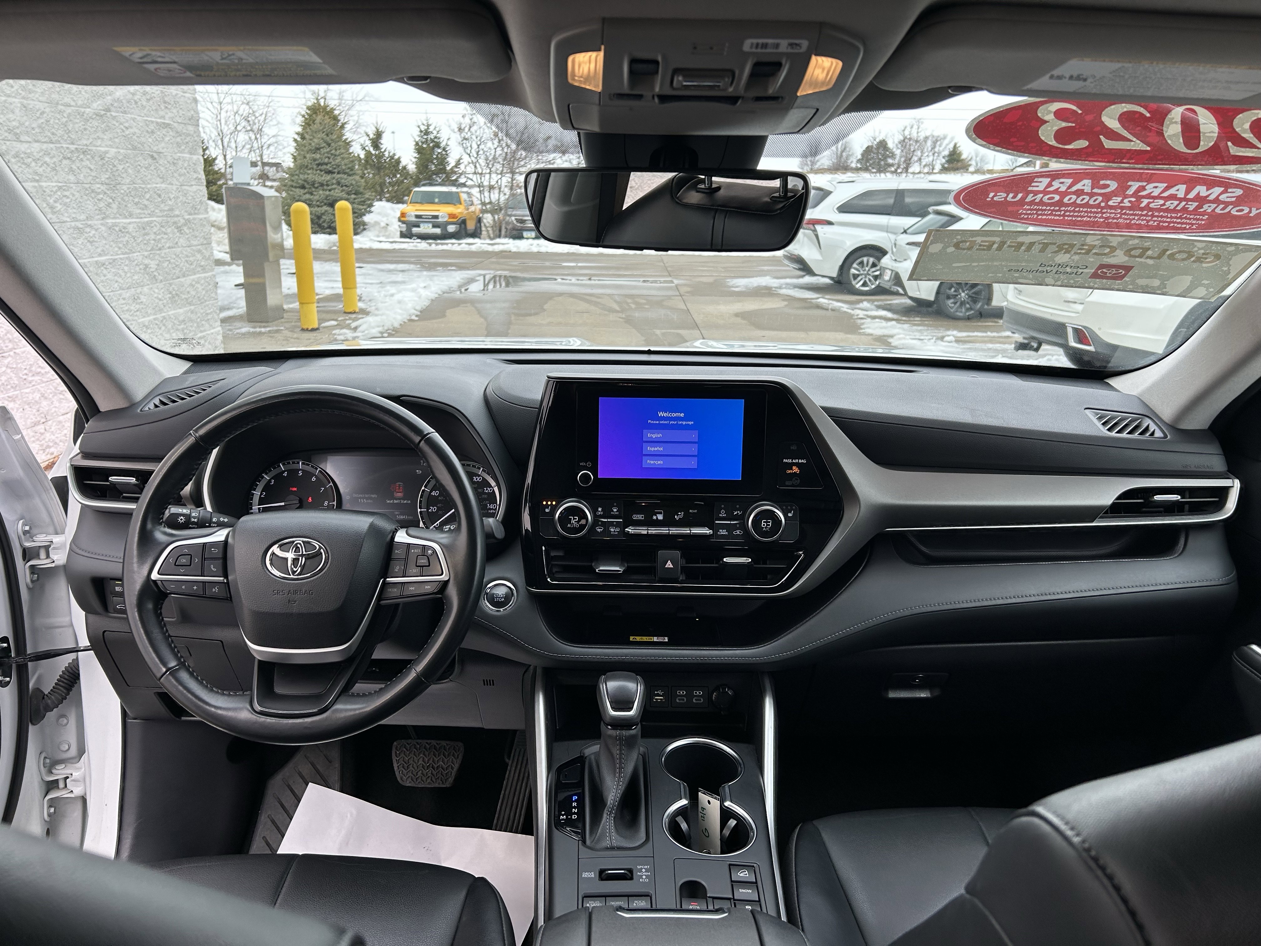 Certified 2023 Toyota Highlander XLE image 20