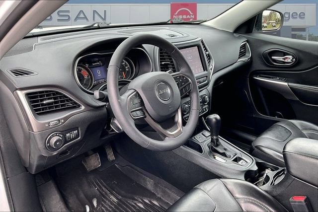 Used 2022 Jeep Cherokee Latitude Lux FWD image 14