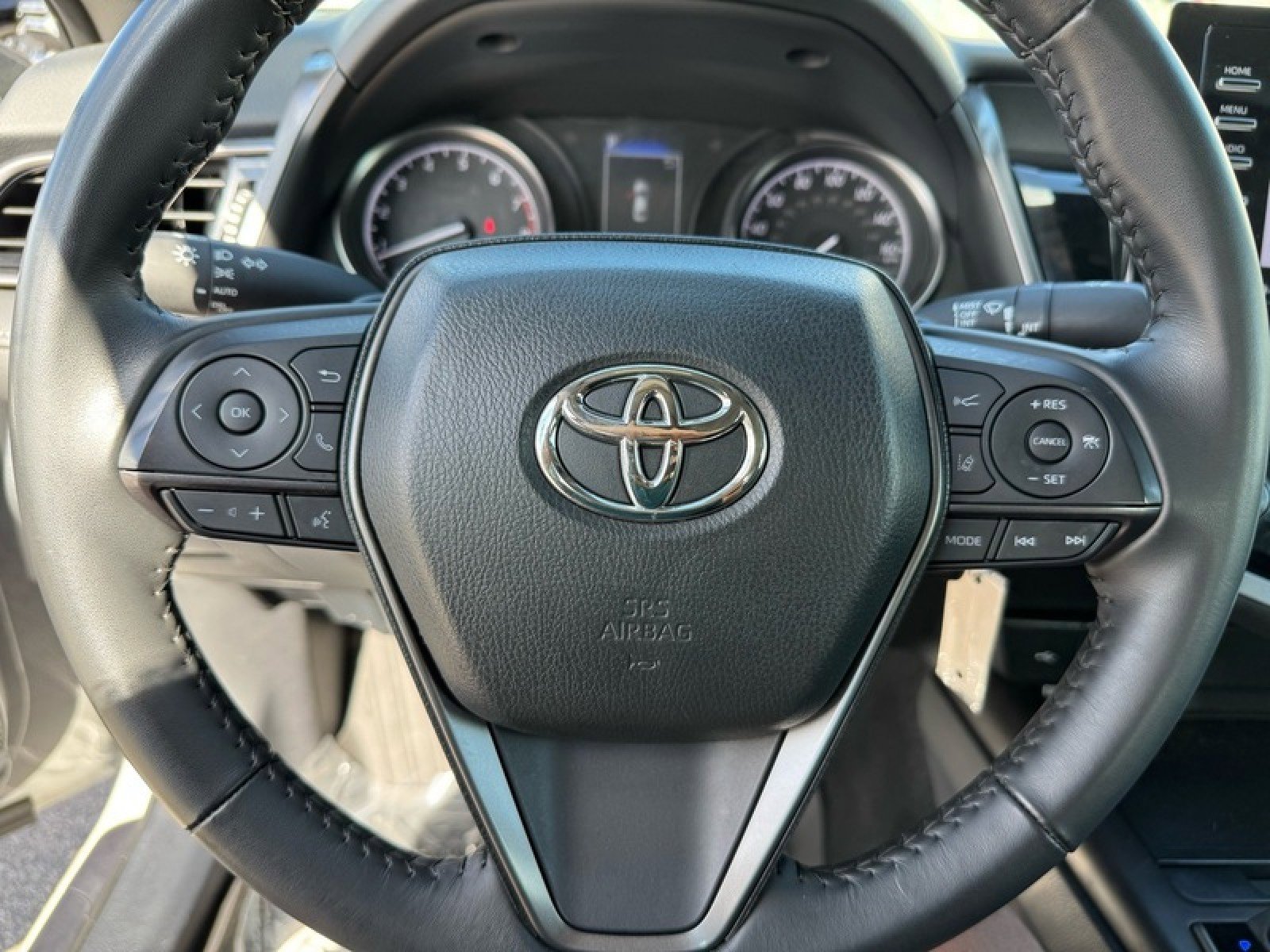 Used 2024 Toyota Camry SE image 28