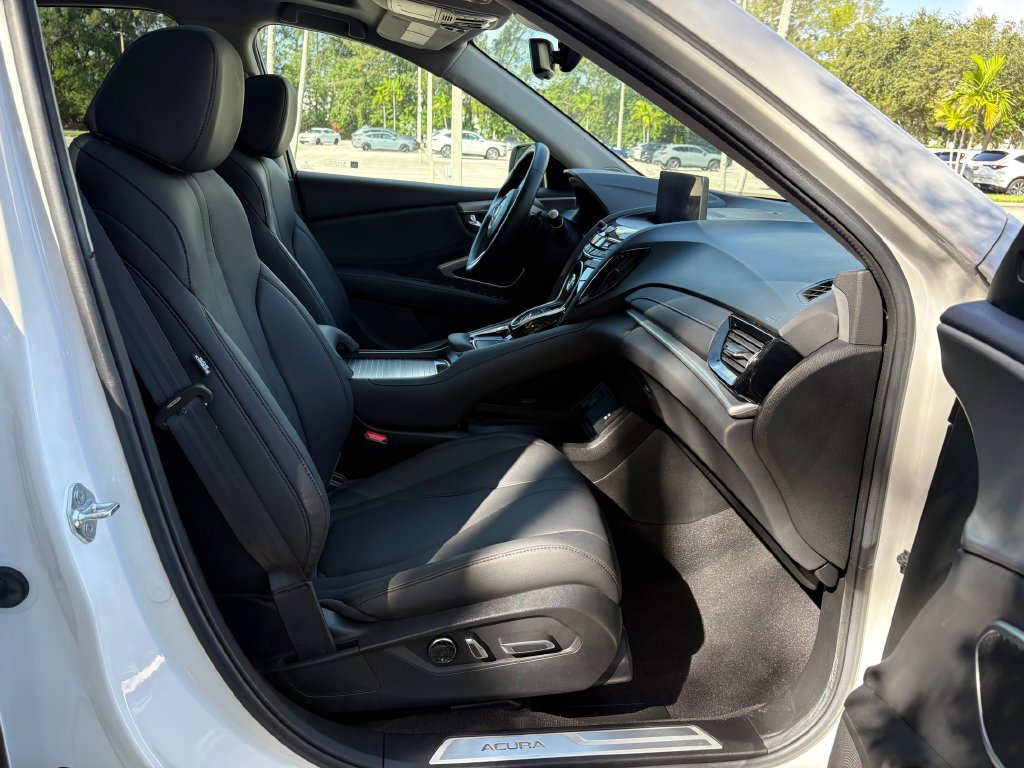 Used 2024 Acura RDX SH-AWD image 14