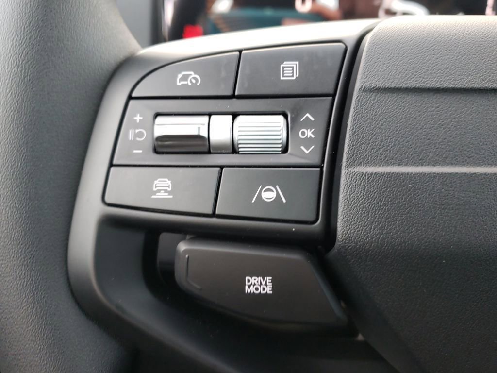 New 2025 Kia K4 LXS image 13