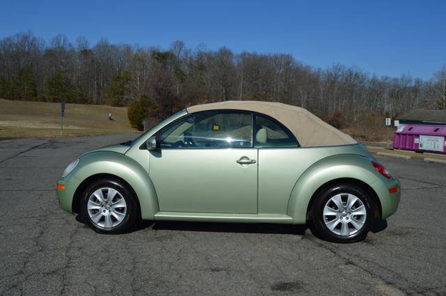 Used 2008 Volkswagen Beetle S image 6