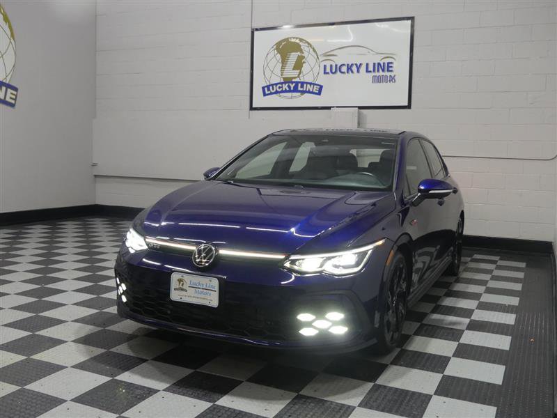 Used 2022 Volkswagen GTI SE image 4