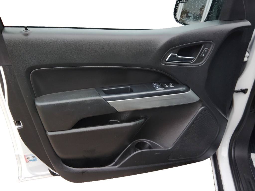 Used 2022 Chevrolet Colorado LT w/ Fleet Safety Package RWD image 13