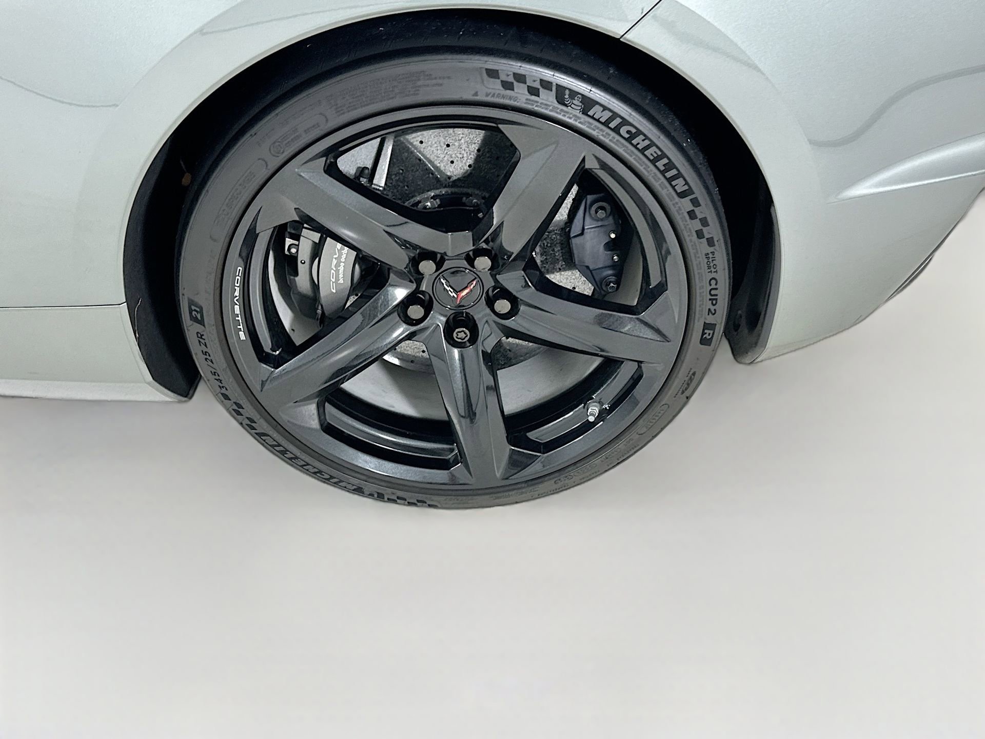 Used 2023 Chevrolet Corvette Z06 w/ Z07 Performance Package RWD image 30