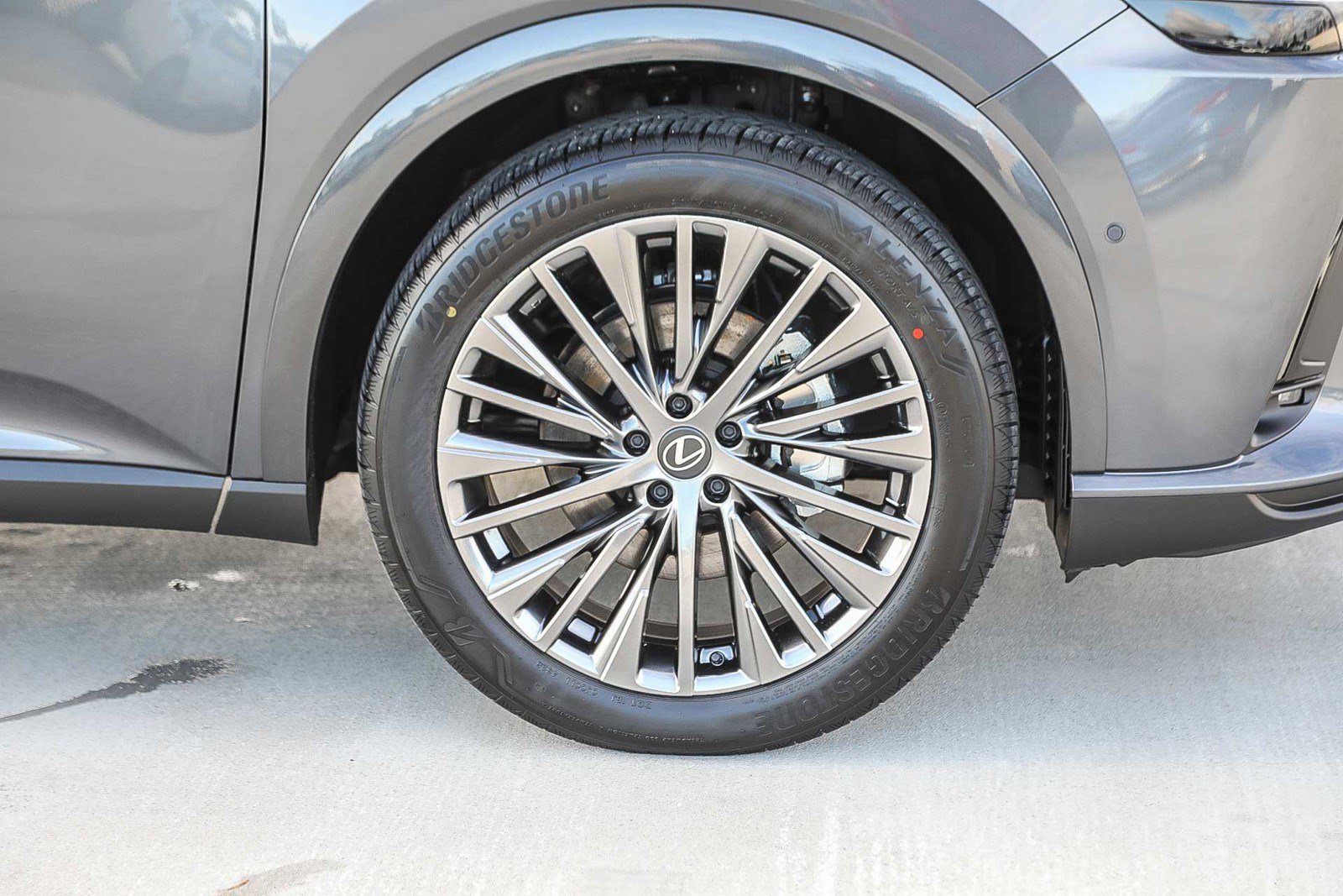 New 2026 Lexus RX 450h 450h+ Luxury image 10