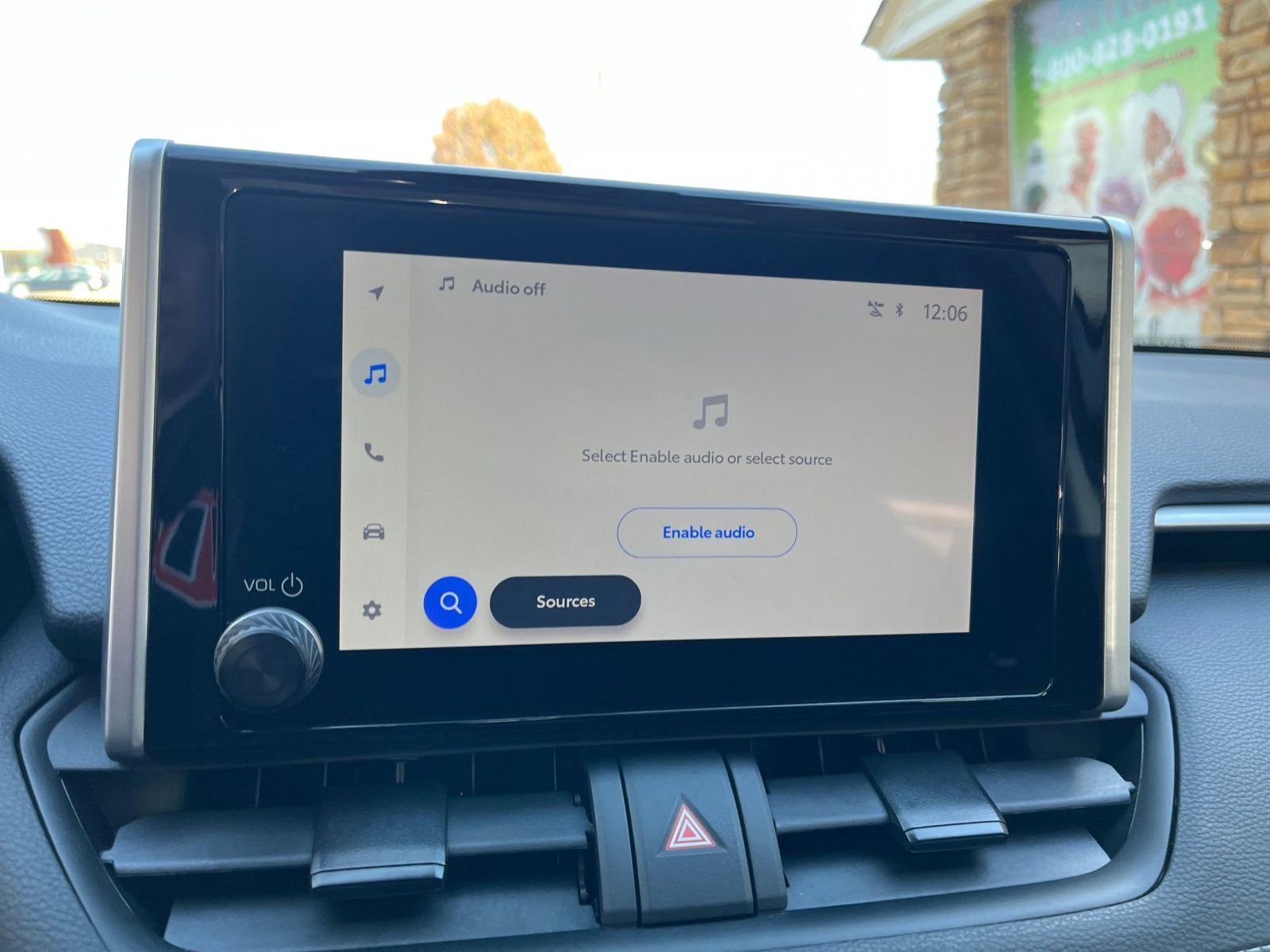 Used 2025 Toyota RAV4 XLE image 21