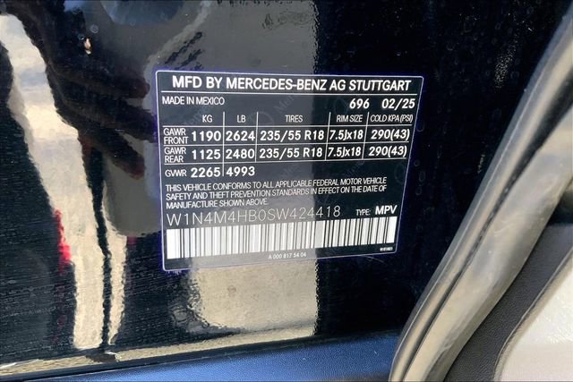 Used 2025 Mercedes-Benz GLB 250 4MATIC image 30