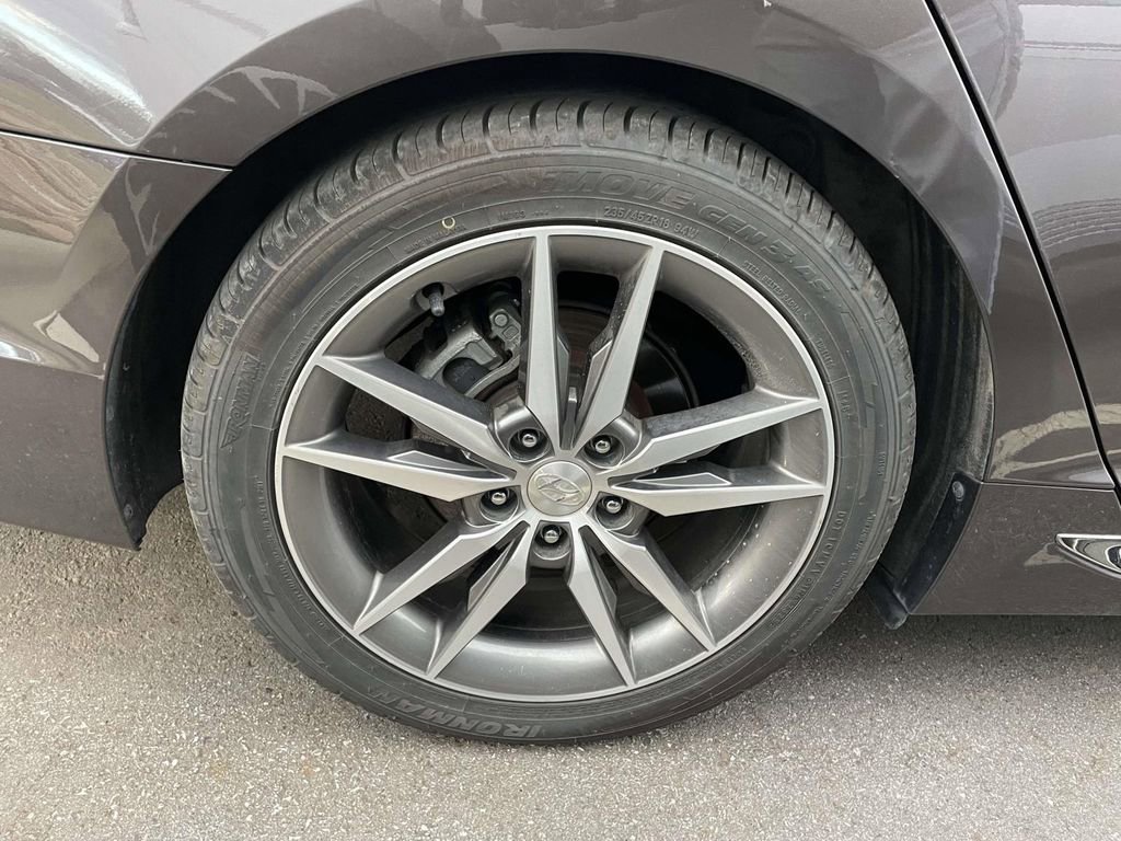 Used 2015 Hyundai Sonata Sport 2.0T FWD image 5