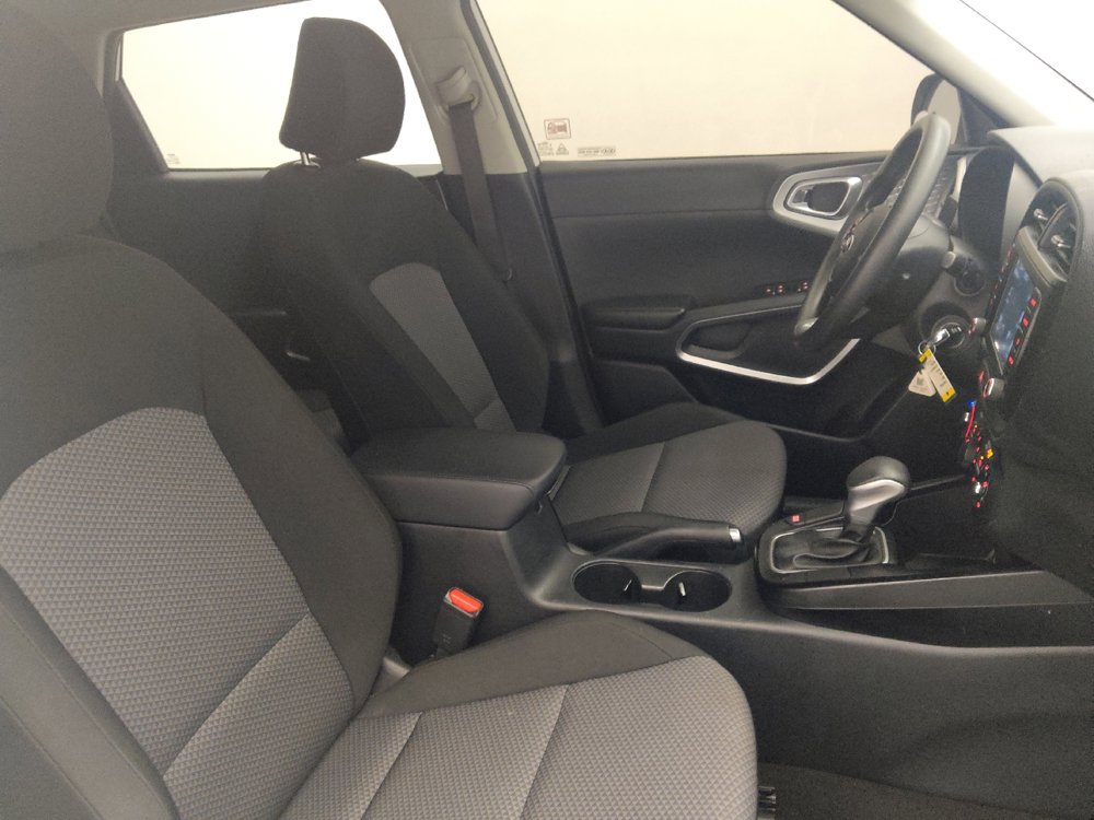 Used 2021 Kia Soul LX FWD image 21