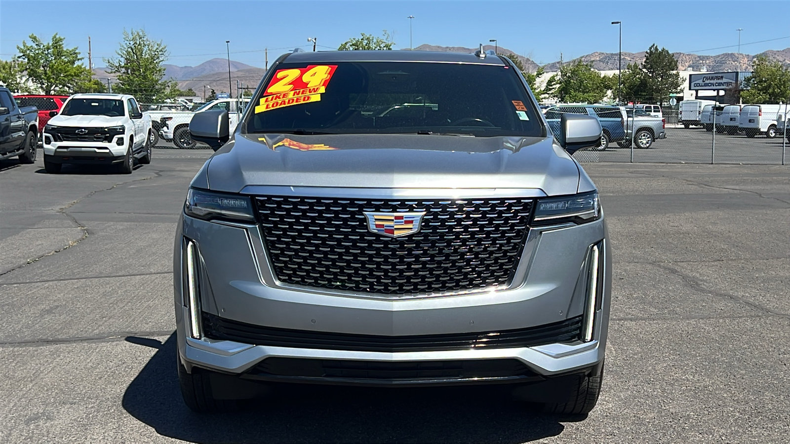 Used 2024 Cadillac Escalade ESV Premium Luxury w/ Performance Package AWD/4WD image 2