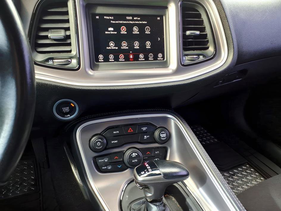 Used 2021 Dodge Challenger SXT image 16