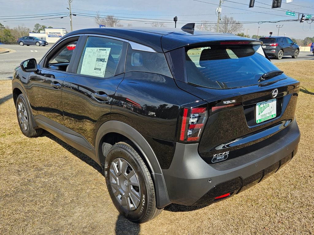 New 2026 Nissan Kicks S image 5