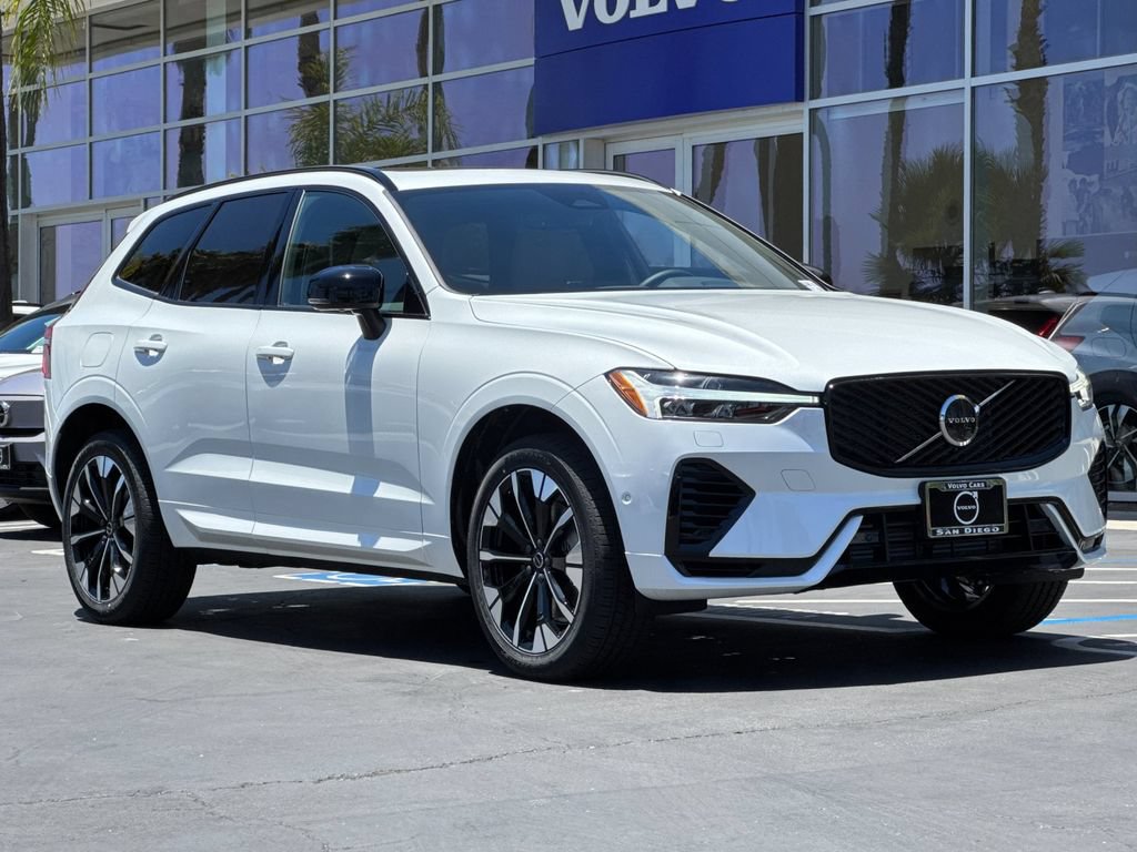 New 2026 Volvo XC60 T8 Plus w/ Protection Package Premier AWD/4WD image 7