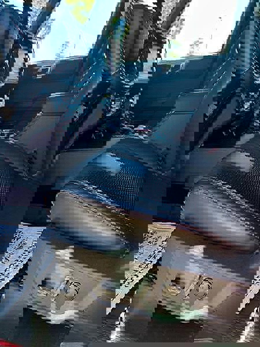 New 2025 Ford Bronco Raptor image 16