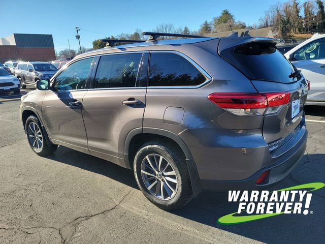 Used 2017 Toyota Highlander XLE image 5