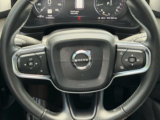 Used 2019 Volvo XC40 T5 Inscription AWD/4WD image 13