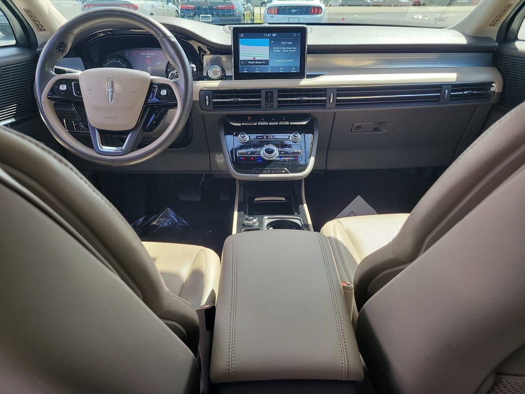 Used 2021 Lincoln Corsair FWD image 12