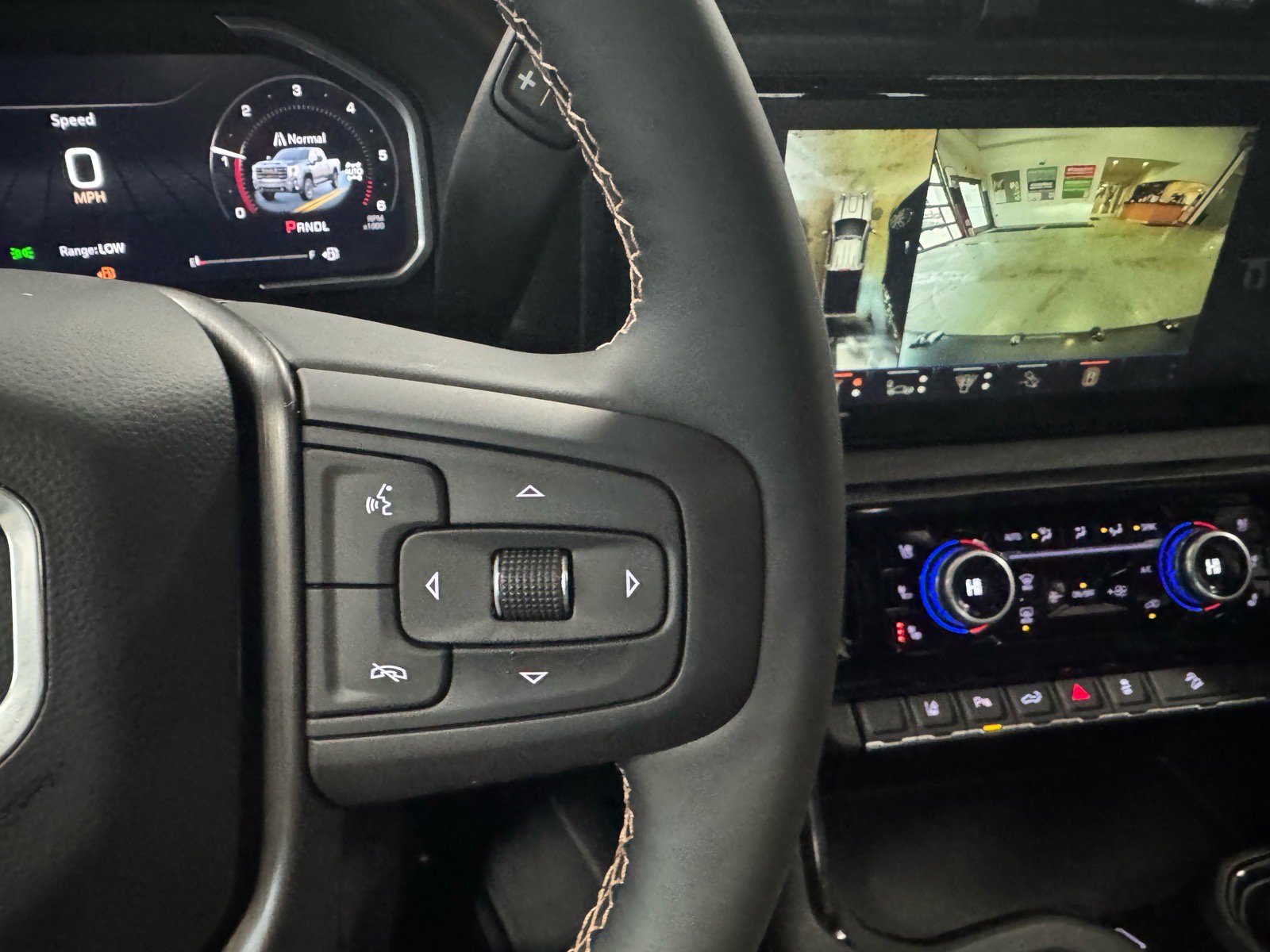 New 2026 GMC Sierra 2500 AT4 w/ AT4 Premium Plus Package image 28