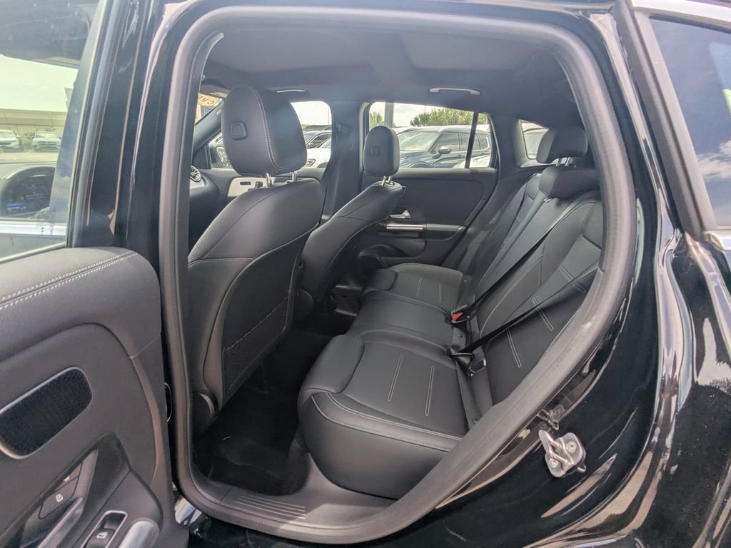 Certified 2024 Mercedes-Benz GLA 35 AMG 4MATIC image 25
