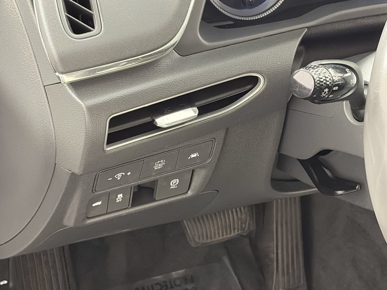 Used 2021 Hyundai Sonata SEL FWD image 12