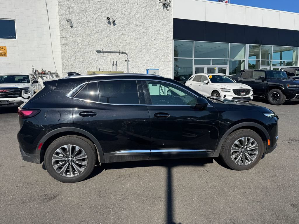 Used 2024 Buick Envision Preferred AWD/4WD image 3