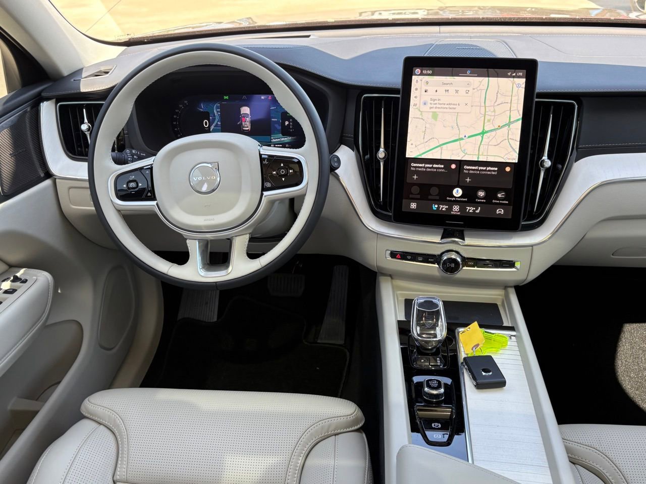New 2026 Volvo XC60 T8 Ultra w/ Protection Package Premier AWD/4WD image 12