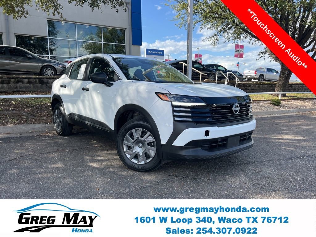 Used 2025 Nissan Kicks S video 1