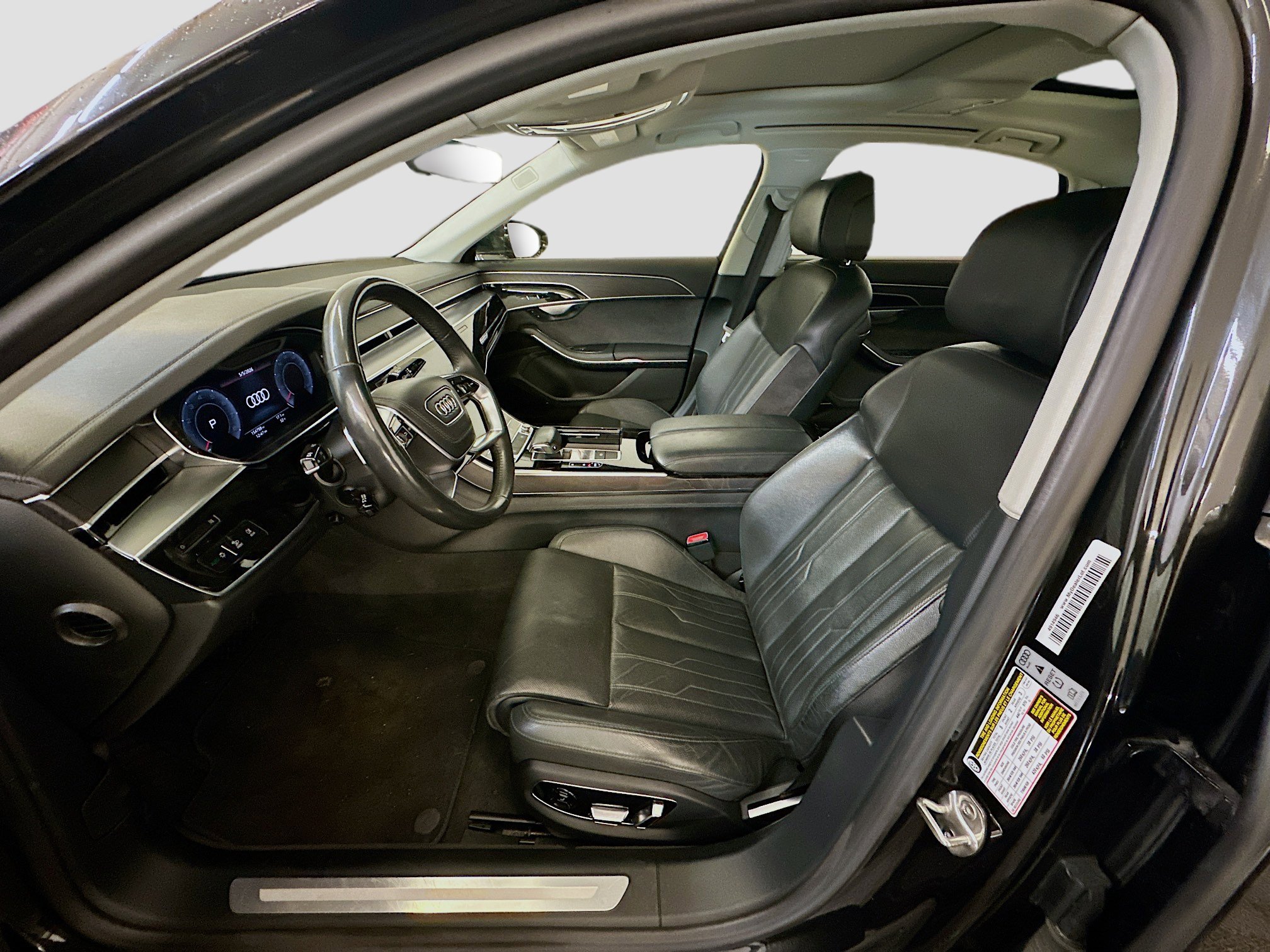 Used 2019 Audi A8 L 3.0T w/ Executive Package AWD/4WD image 13