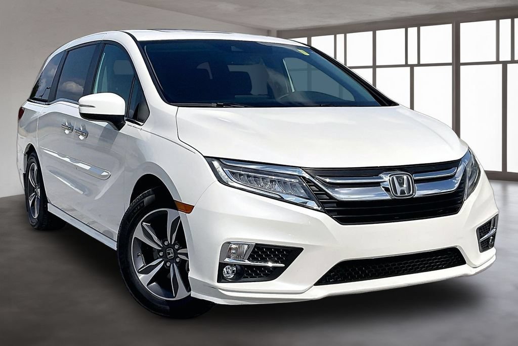 Used 2019 Honda Odyssey Touring image 3