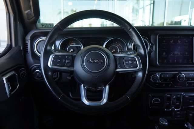 Used 2020 Jeep Wrangler Unlimited Sahara AWD/4WD image 16