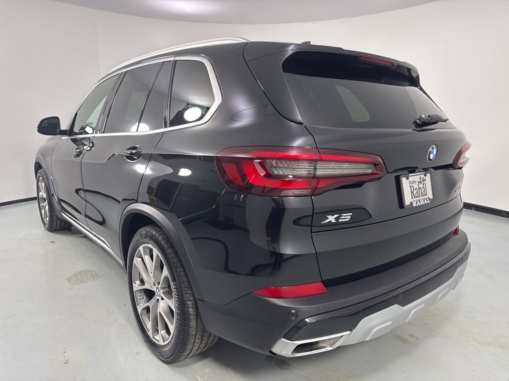 Certified 2022 BMW X5 xDrive40i w/ Premium Package image 5