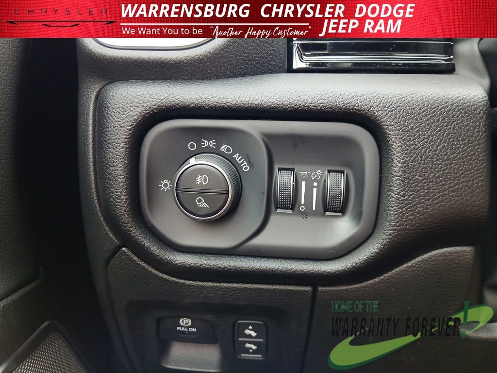 New 2026 RAM 1500 Laramie AWD/4WD image 30