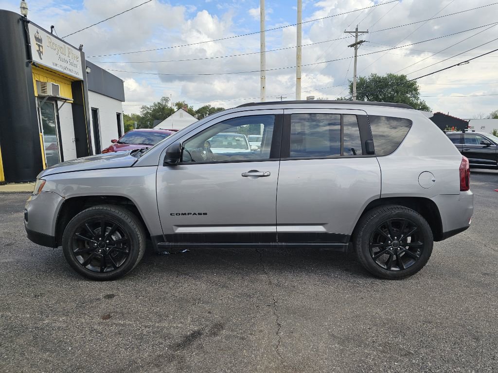 Used 2015 Jeep Compass Sport w/ Power Value Group image 12