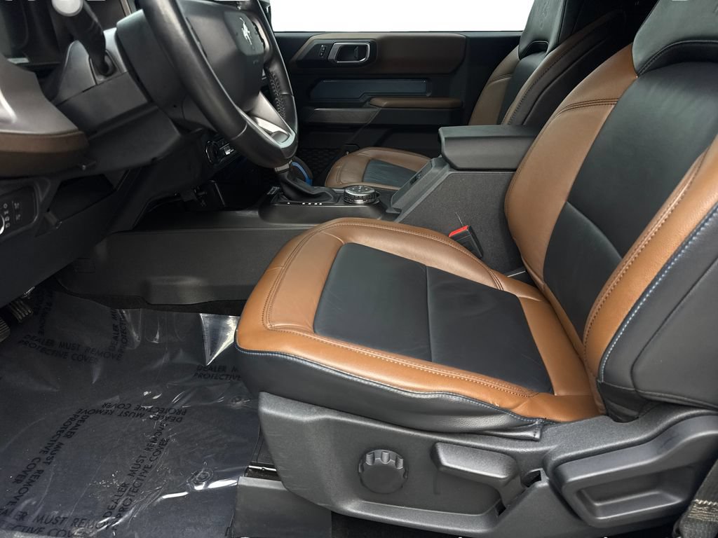 Used 2022 Ford Bronco Outer Banks w/ Sasquatch Package AWD/4WD image 26