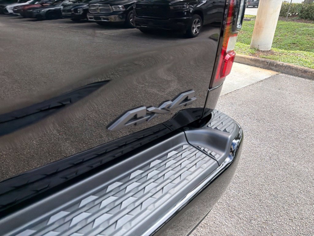 Used 2023 RAM 2500 Laramie w/ Night Edition AWD/4WD image 22