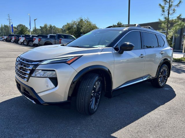 Used 2026 Nissan Rogue Platinum w/ Platinum Premium Package AWD/4WD image 11