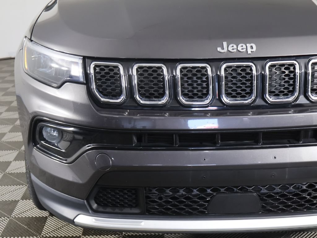 Used 2023 Jeep Compass Limited AWD/4WD image 13