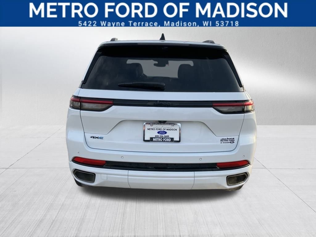 Used 2025 Jeep Grand Cherokee Limited 4xe image 7